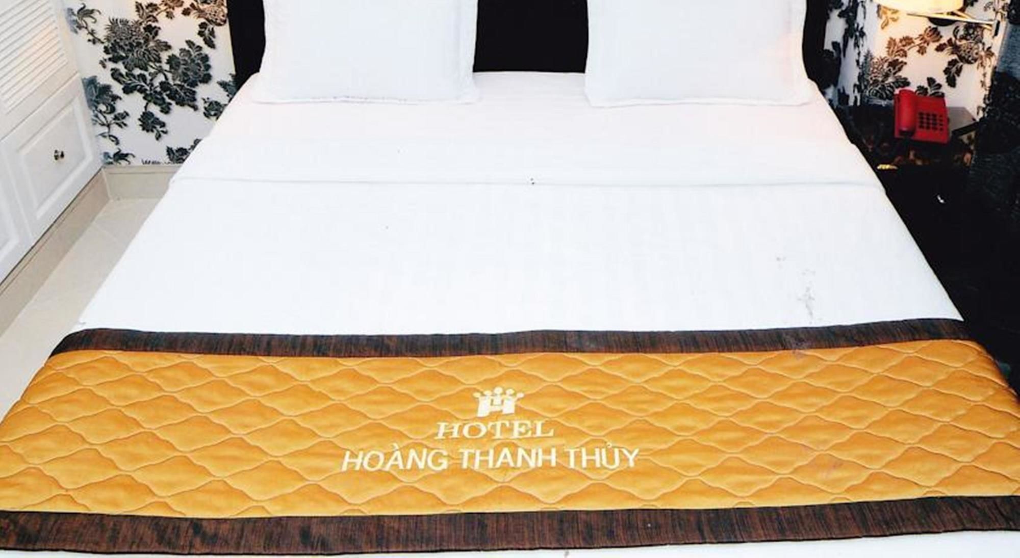 Hoang Thanh Thuy Airport Hotel 2 - Gan Am Thuc Dem Cho Hoang Hoa Tham Cidade de Ho Chi Minh Exterior foto