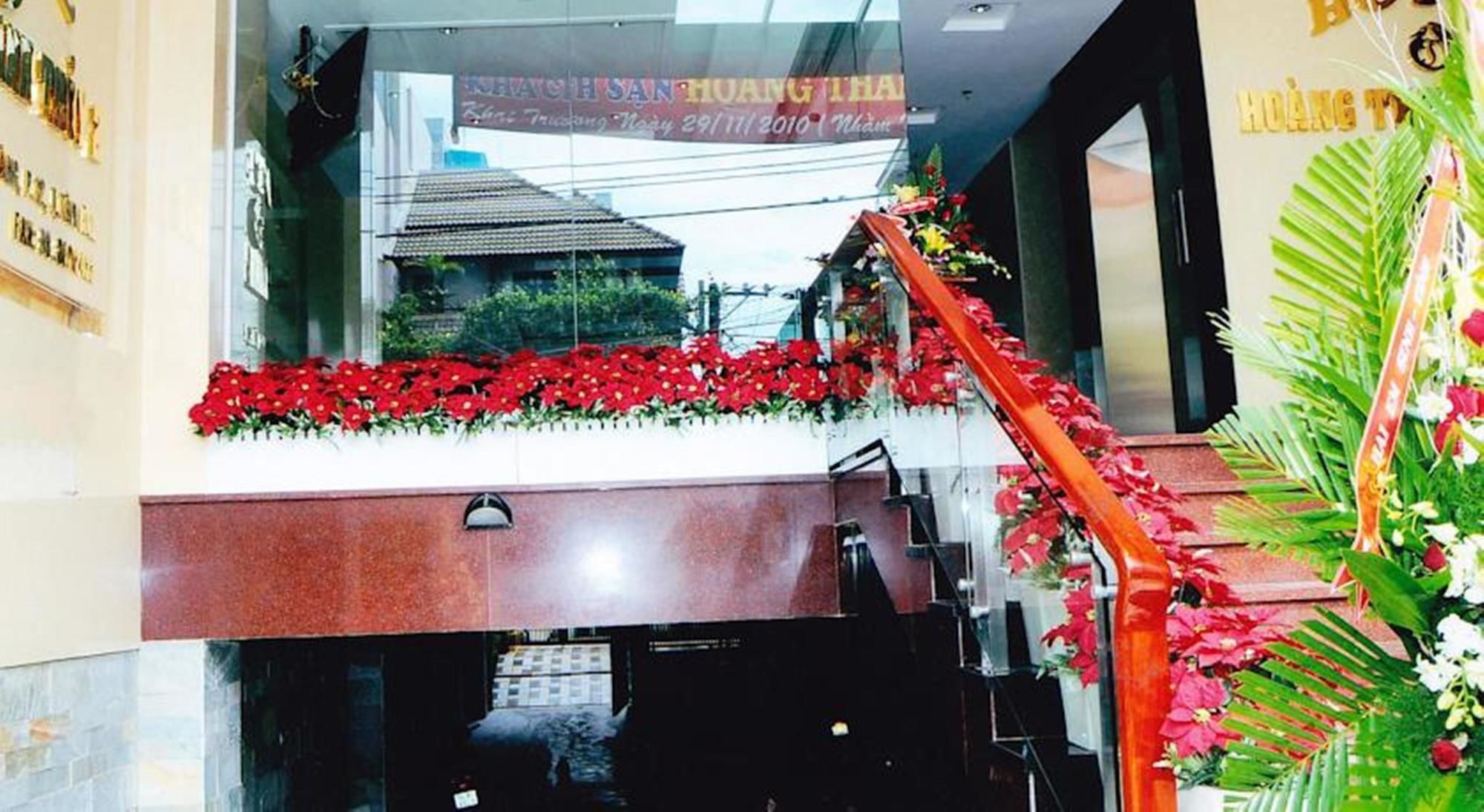 Hoang Thanh Thuy Airport Hotel 2 - Gan Am Thuc Dem Cho Hoang Hoa Tham Cidade de Ho Chi Minh Exterior foto