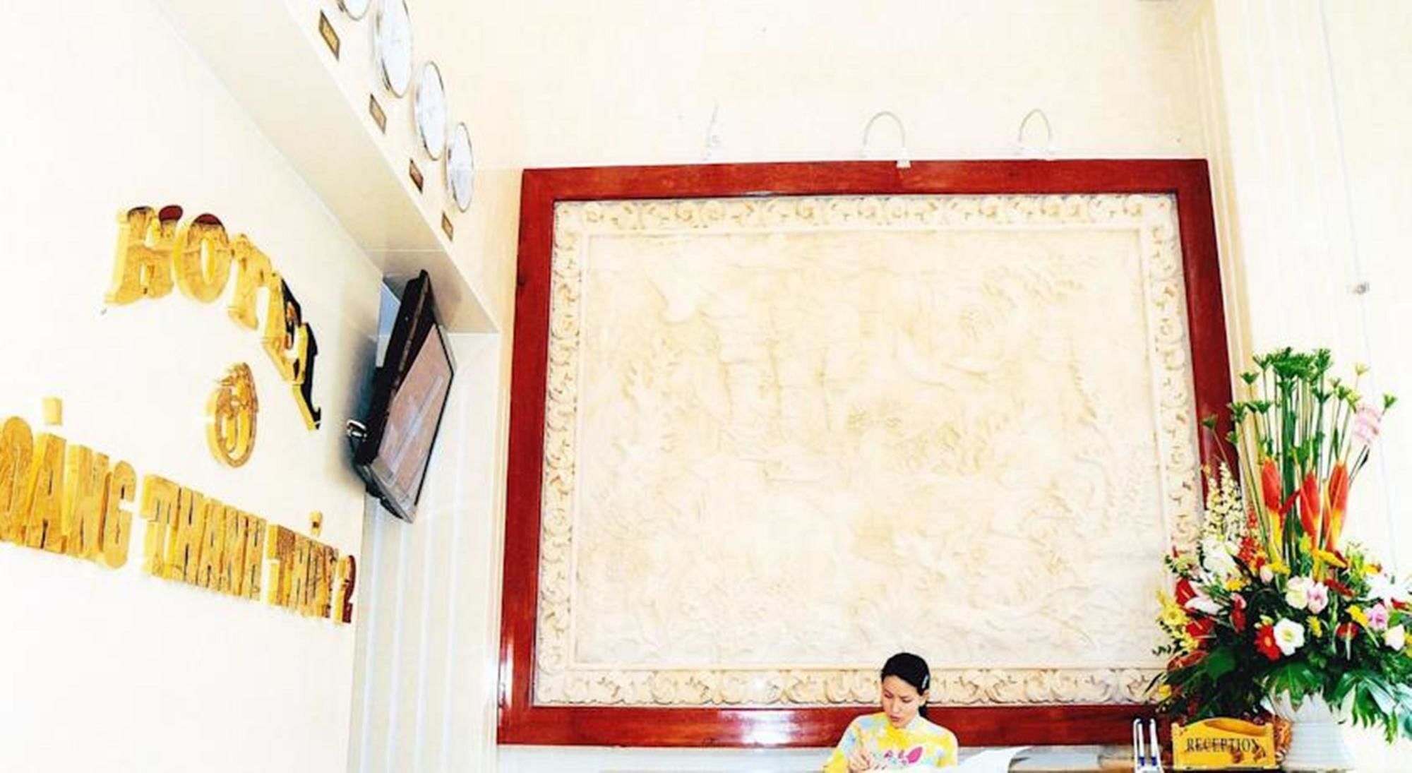 Hoang Thanh Thuy Airport Hotel 2 - Gan Am Thuc Dem Cho Hoang Hoa Tham Cidade de Ho Chi Minh Exterior foto